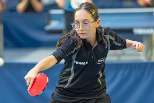 Stolüstü tennisçimiz Fransada qızıl medal qazanıb