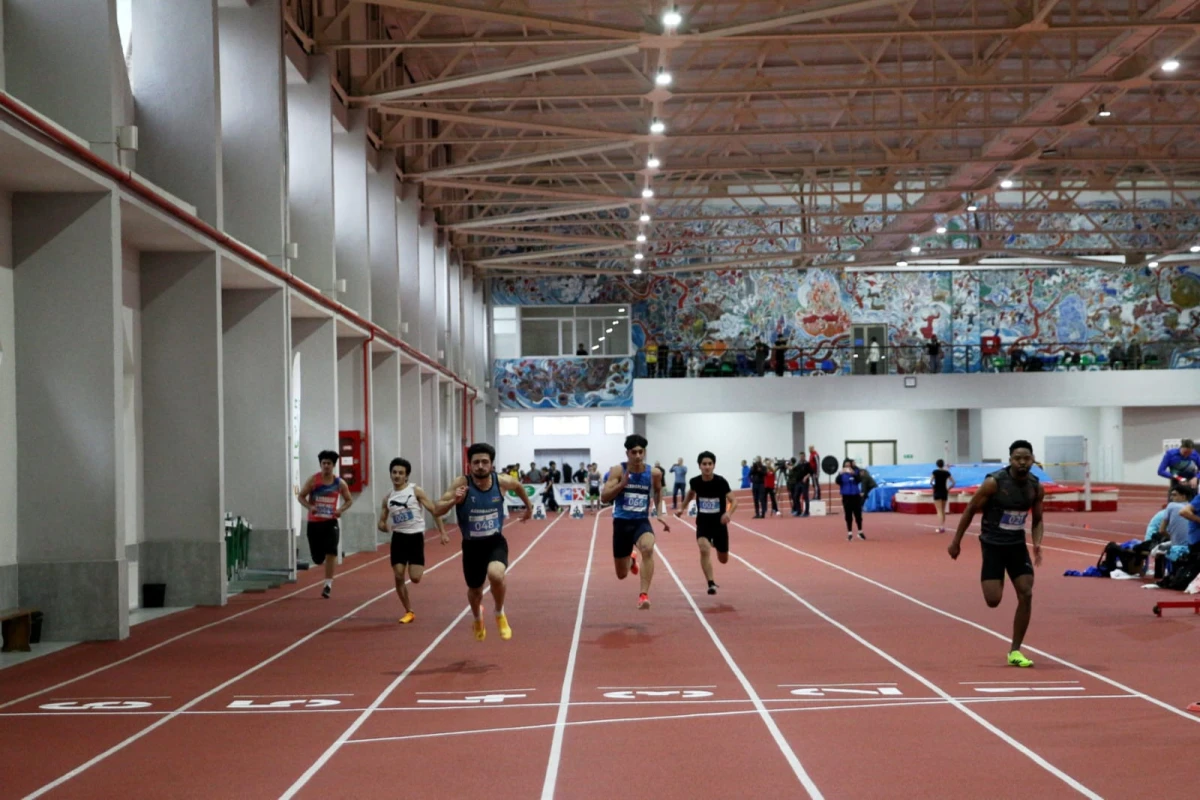 Atletika üzrə ölkə çempionatına start verilib - FOTO 