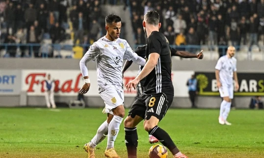 "Neftçi" təzyiqə dözmədi: "Qarabağ" matçı təxirə salındı 