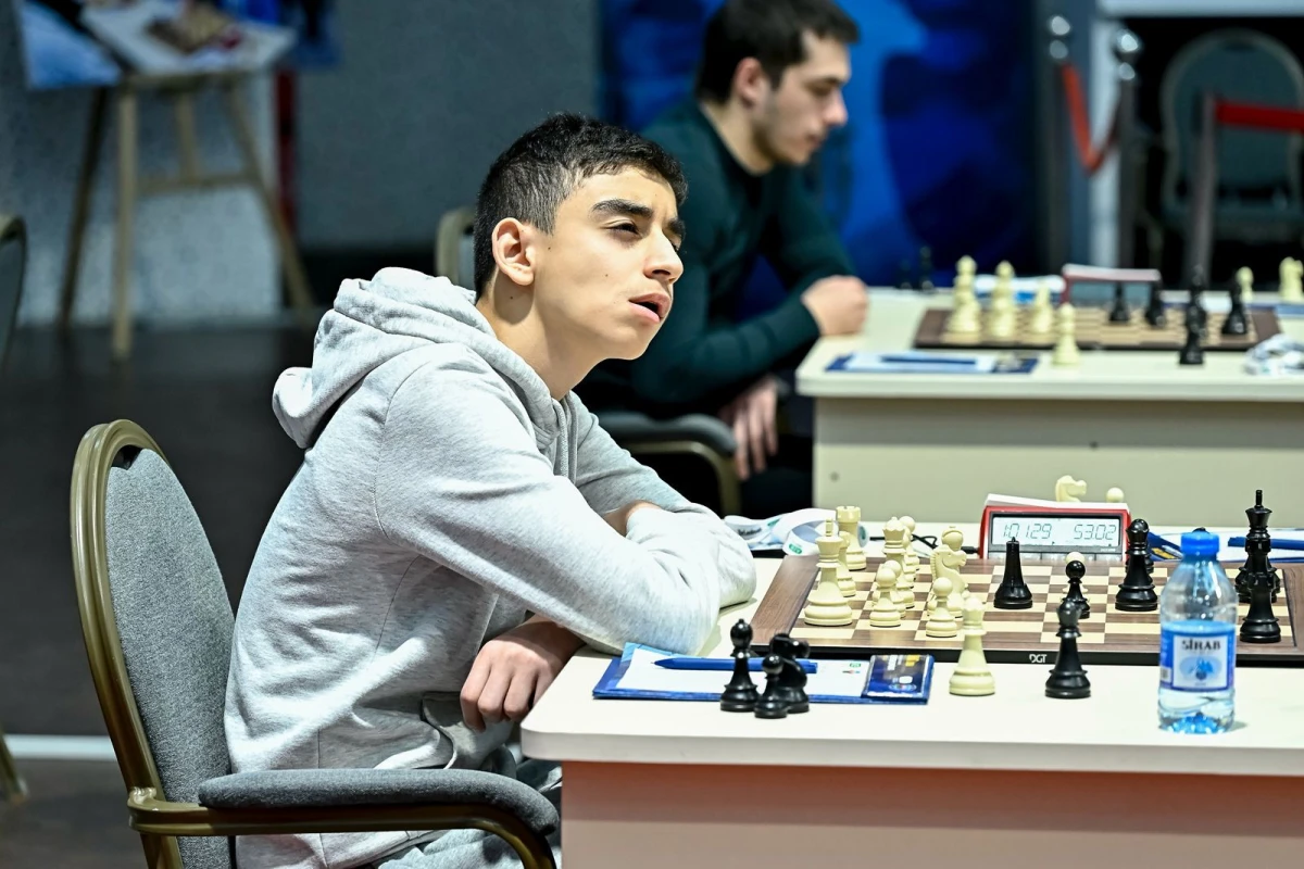 Ölkə çempionatı: 1/8 final mərhələsinin ilk partiyaları keçirilib - FOTO 