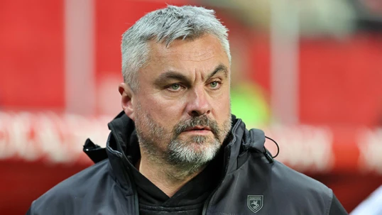 Komandanı avrokuboklara apardı, qarşılığında qovuldu 