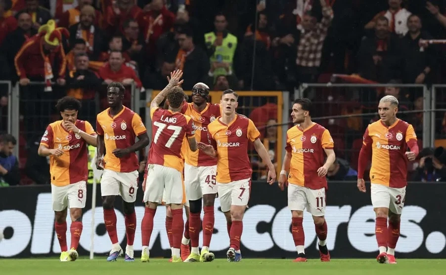 ÇL: İstanbulda tarixi gecə: "Qalatasaray"dan 5 qol  - YENİLƏNİR 