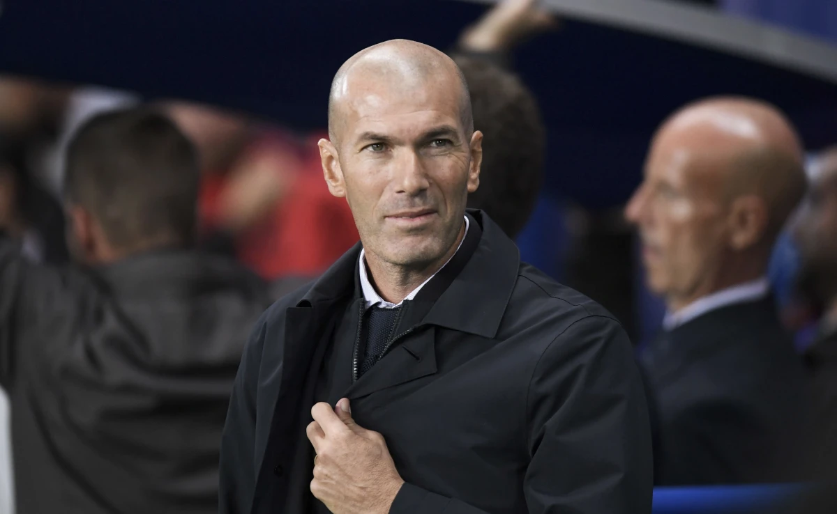 Zidan məşqçiliyə qayıdır - MİLLİYƏ RƏHBƏRLİK EDƏCƏK 