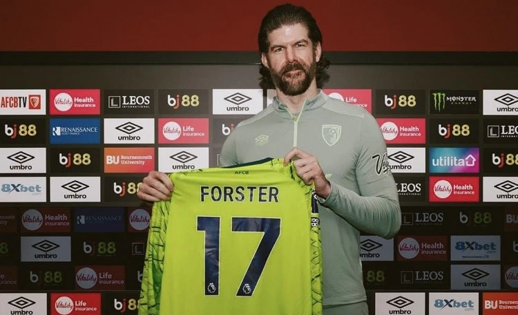 37 yaşlı qolkiper Premyer Liqa klubunda