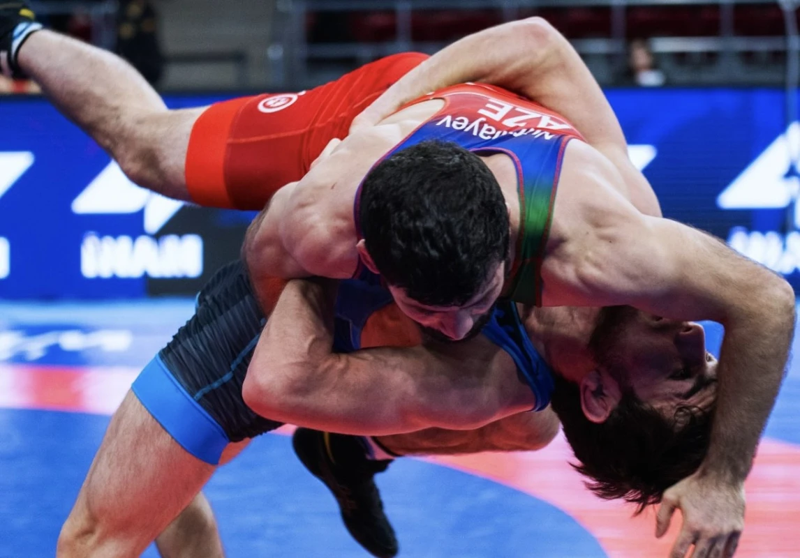 Güləş üzrə Azərbaycan çempionatına start verilib