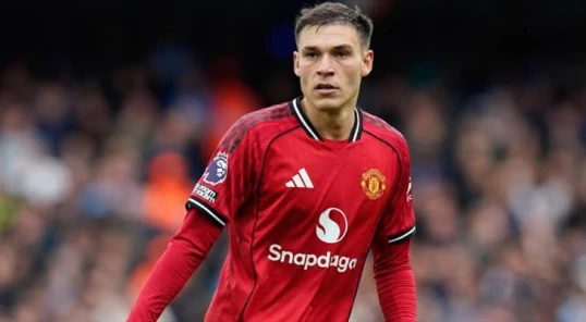 “Qalatasaray”ın maraqlandığı futbolçu “Ayaks”ın radarında