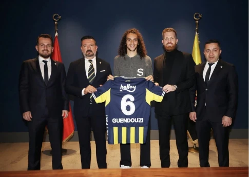 “Latsio”dan “Fənərbaxça”ya - RƏSMİ 