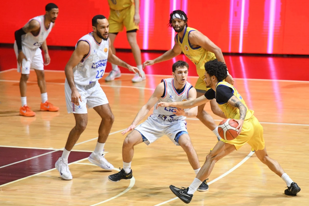 ABL: XII tura yekun vurulub