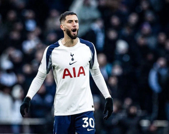 “Tottenhem”in futbolçusu 3 ay yaşıl meydanlardan uzaq qalacaq