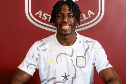 17 yaşlı hücumçu Premyer Liqa klubunda