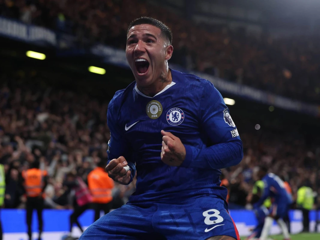 “Çelsi”nin ulduzu Enzo Fernandes La Liqa yolunda