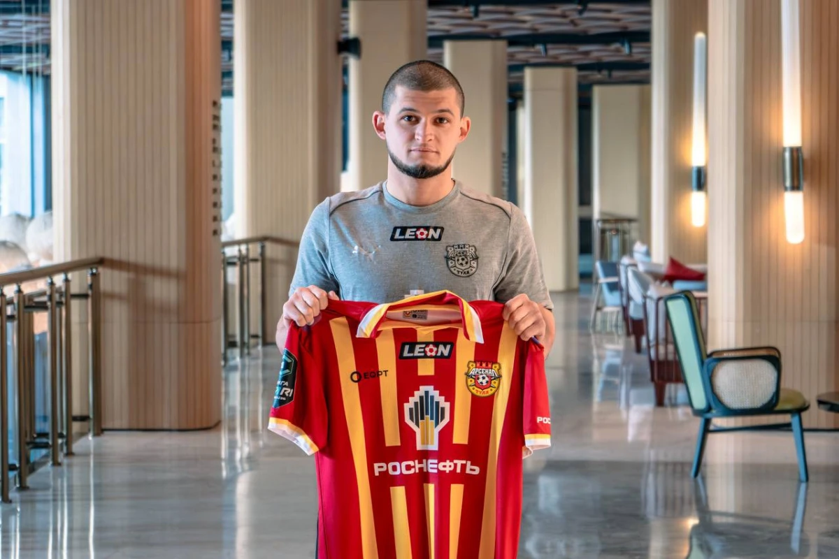“Sabah”dan ayrıldı - Rusiya klubuna transfer oldu 