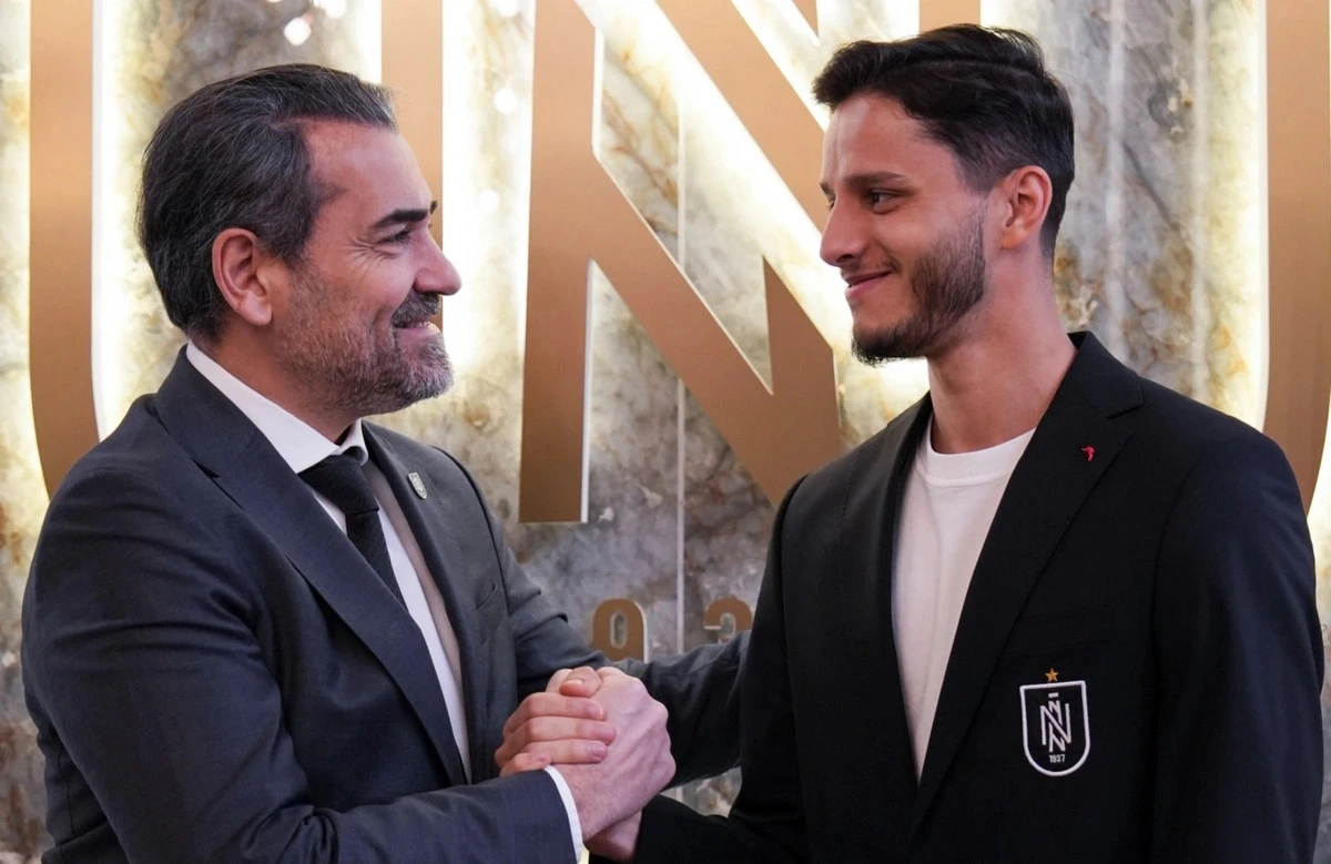 "Neftçi" qapıçısını "Qəbələ"yə icarəyə verib