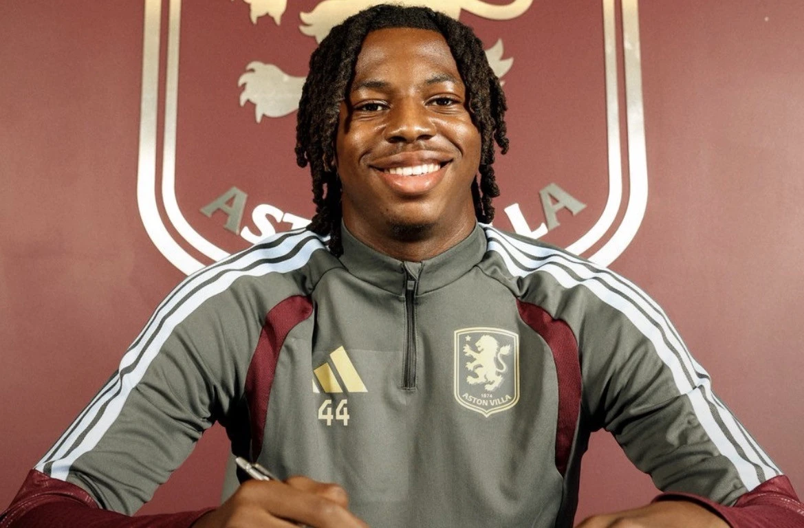 “Aston Villa”dan 60 milyonluq transfer