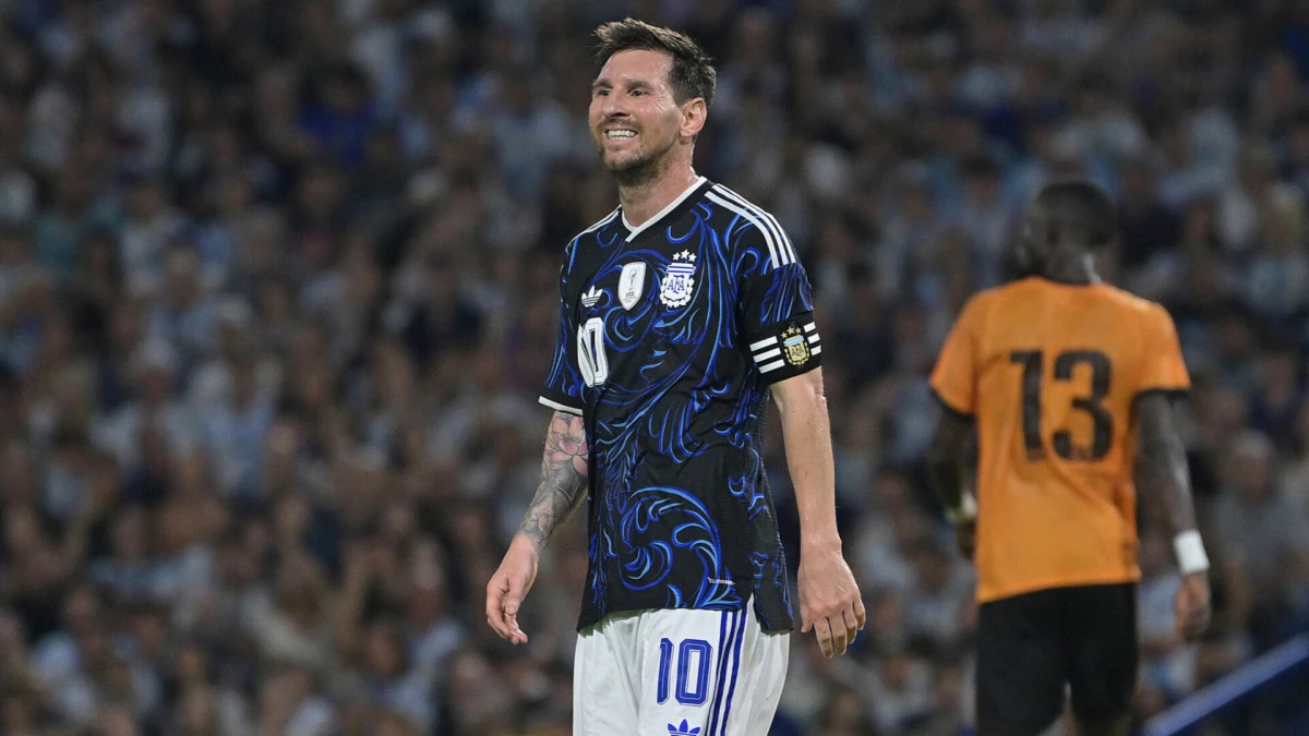 Argentina millisində ciddi itki: MESSİ MATÇI BURAXACAQ 