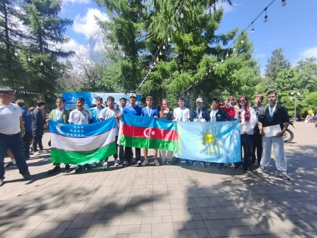 Avarçəkənlərimiz Uralsk reqatasını medallarla başa vurublar