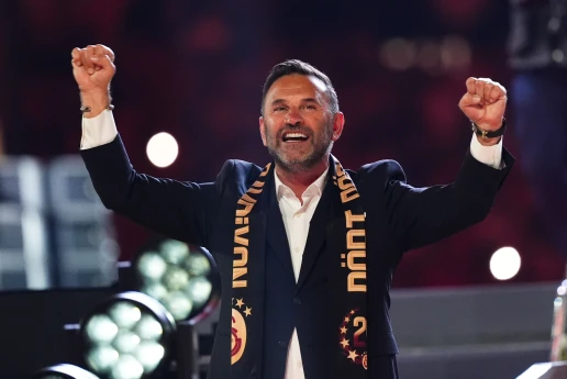 Okan Buruka tərif dolu sözlər: "Tezliklə Avropaya gedəcək" 