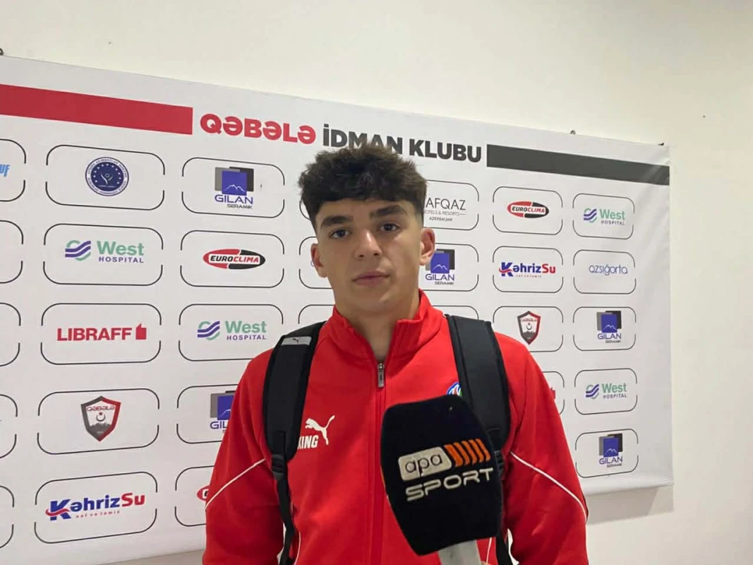 Hikmət Cəbrayılzadə: "Onunla danışıqdan sonra "Qarabağ"da qalmaq qərarına gəldim" 