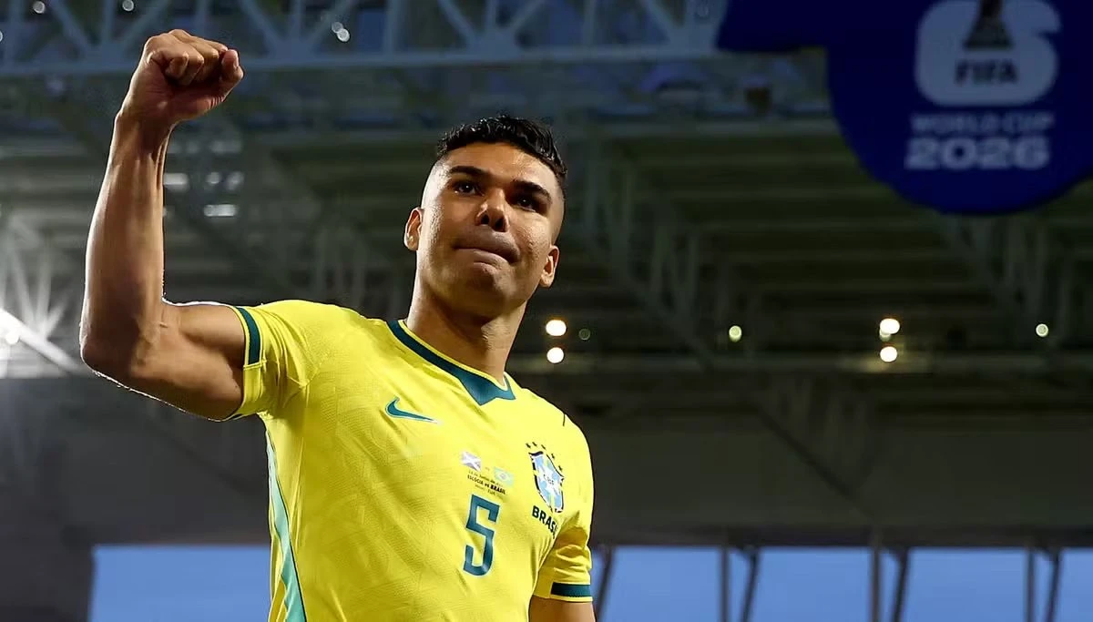 Kazemirodan qol və mükafat - Braziliyalı matçın oyunçusu seçildi 