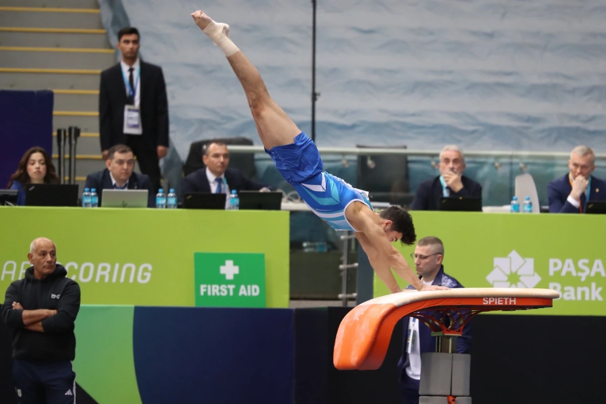 Daha bir gimnastımız Dünya Kubokunun finalında - FOTO 
