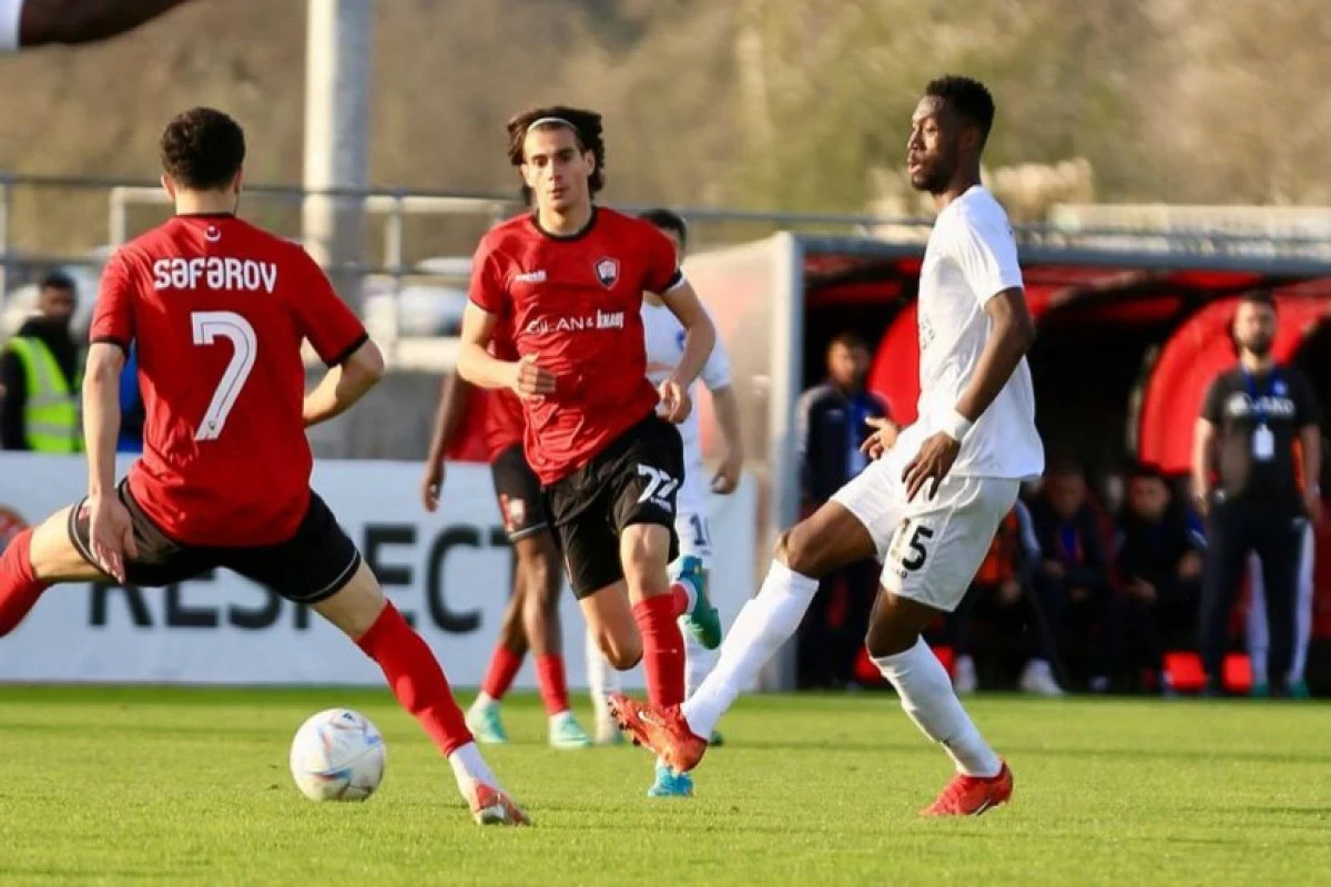 “Turan Tovuz” autsayderə qarşı - YENİLƏNİR 