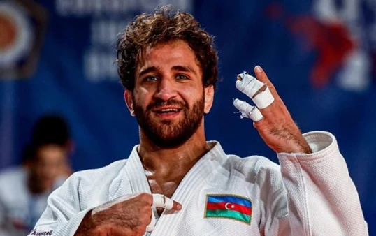 Hidayət Heydərov bürünc medal qazanıb