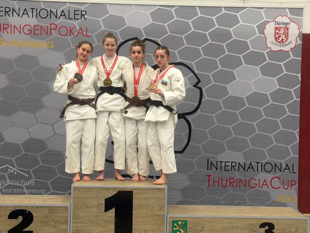 Cüdoçularımız Türingiya Kubokunda 6 medal qazanıb - FOTO 