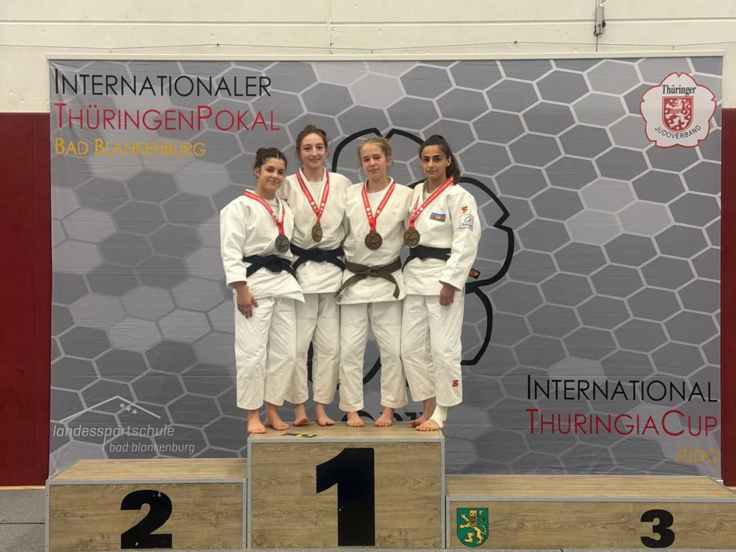 Cüdoçularımız Türingiya Kubokunda 6 medal qazanıb - FOTO 