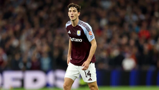 “Beşiktaş” ispaniyalı müdafiəçi ilə maraqlanır