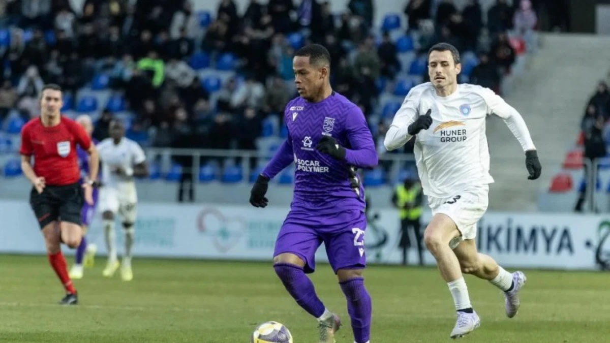 “Sumqayıt”ın futbolçusu millidə növbəti matçına çıxdı