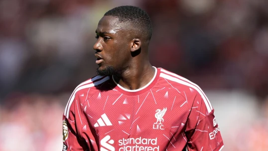 Konate “Liverpul”dan ayrılır?