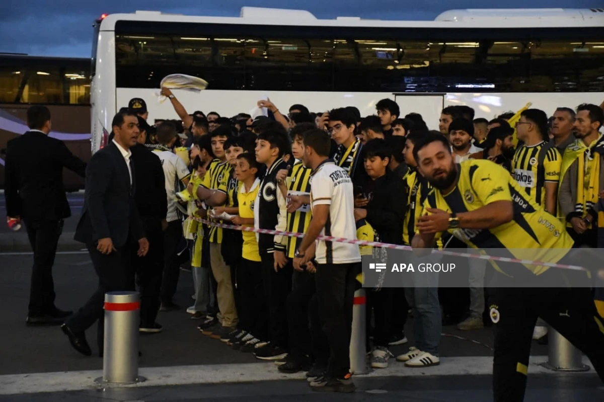 "Fənərbaxça" Bakıda - FOTO 