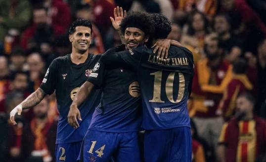 ÇL: "Barselona" “Qalatasaray” səfərindən 3 xalla qayıdır, “İnter” evində uduzdu - YENİLƏNİB 