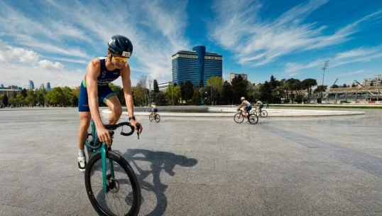 “IRONMAN 70.3”: Bakının bəzi yollarında nəqliyyatın hərəkəti tənzimlənəcək 