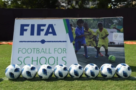 “FIFA Football For Schools” tətbiqi Azərbaycan dilində istifadəyə verilib