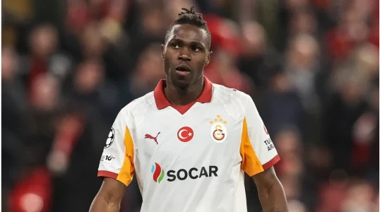 “Qalatasaray”dan Sinqo açıqlaması – “Tamamilə yalandır” 
