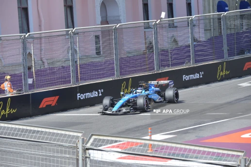 “Formula 2”: Sprint yarışı keçirilib